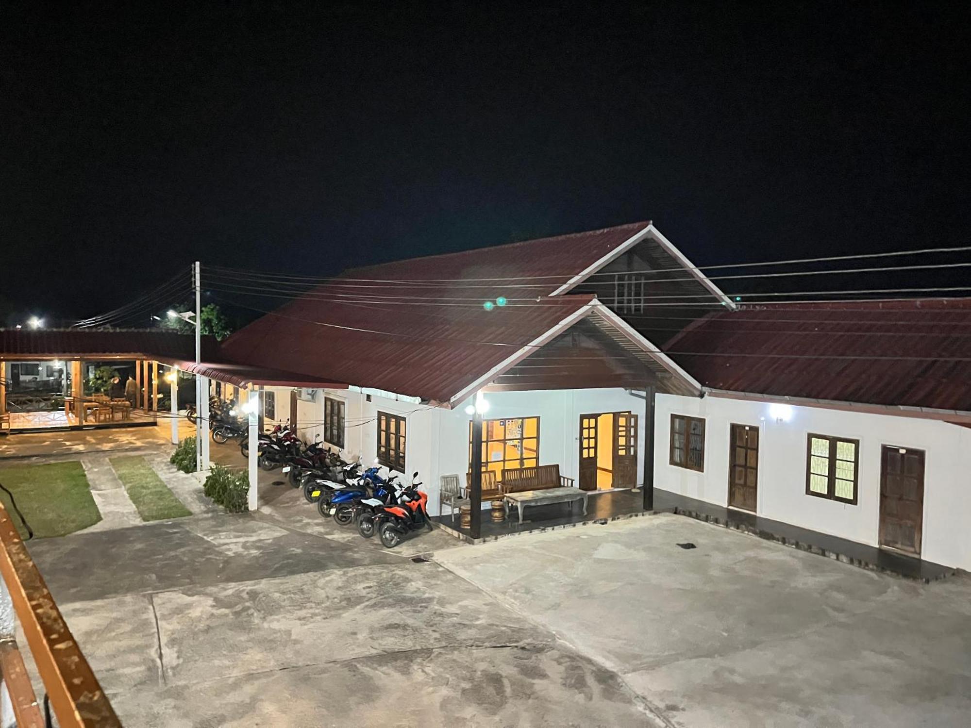 Sanhak Guesthouse 1 Ban Nahin-Nai Dış mekan fotoğraf